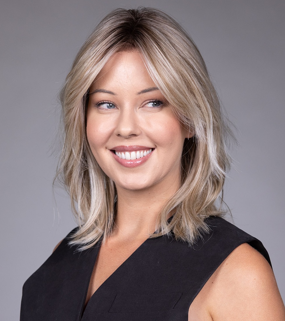 Monaco | Heat Friendly Synthetic Wig | Centre Mono Part - Image 5